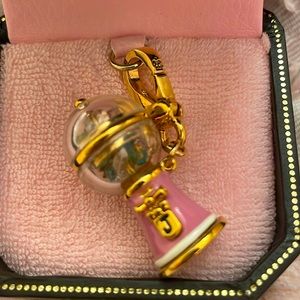 Juicy Couture pink bubble gum machine charm YJRU2330 rare NIB